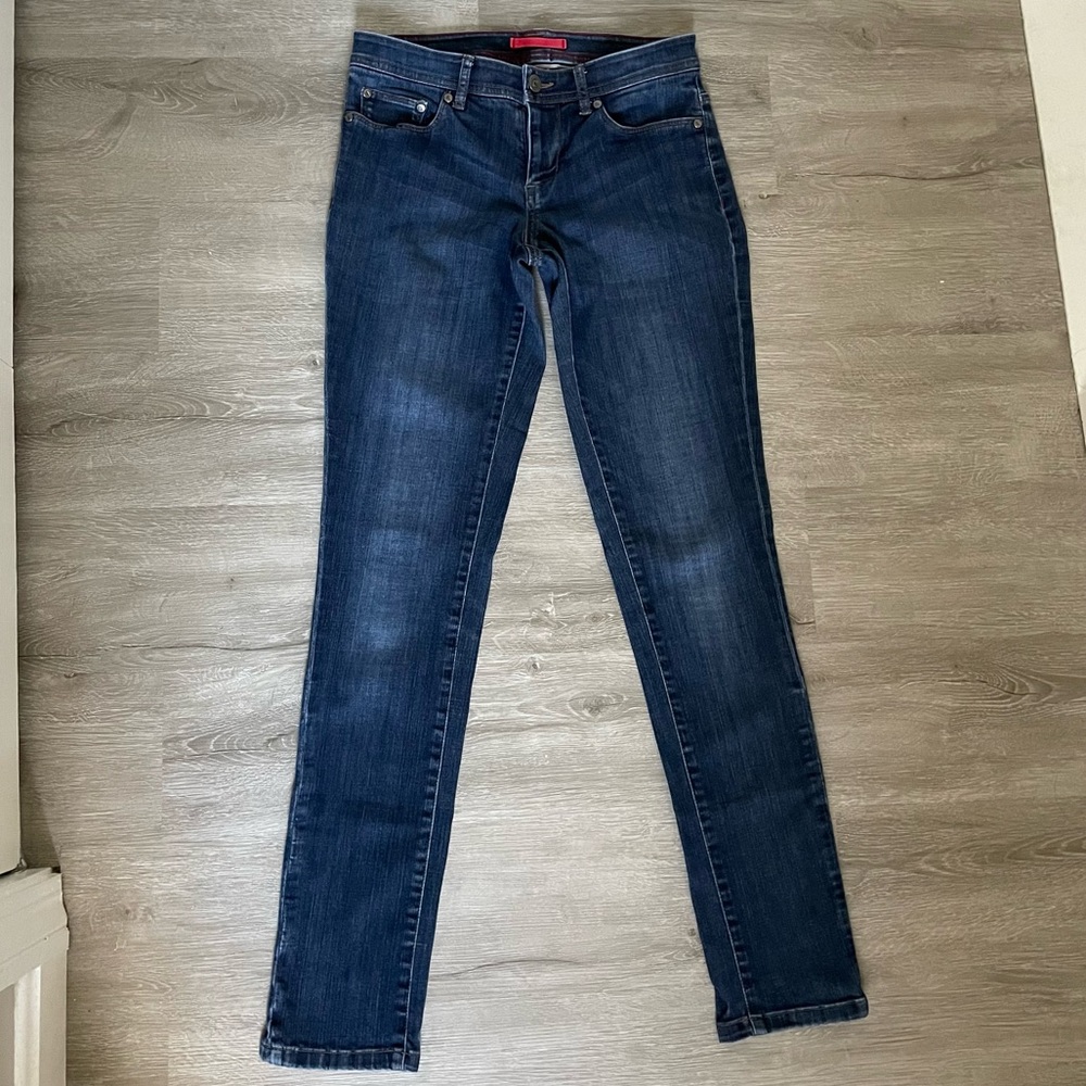 LL Bean women’s Performance stretch jeans, low rise, size 2